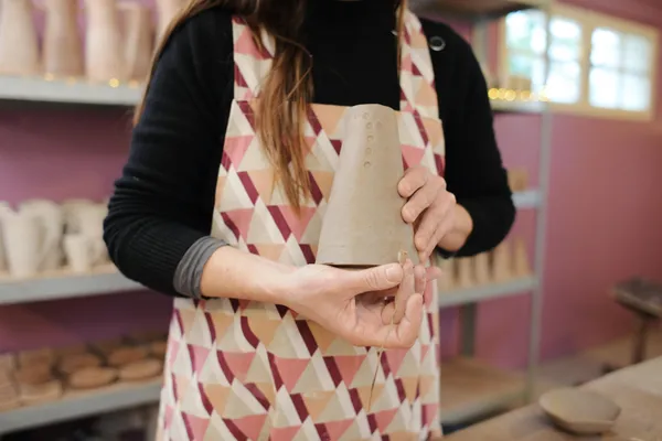 Découvrez l'art du modelage et la magie du tour de potier sur une demi-journée avec Caroline - Image n°5 - Wecandoo