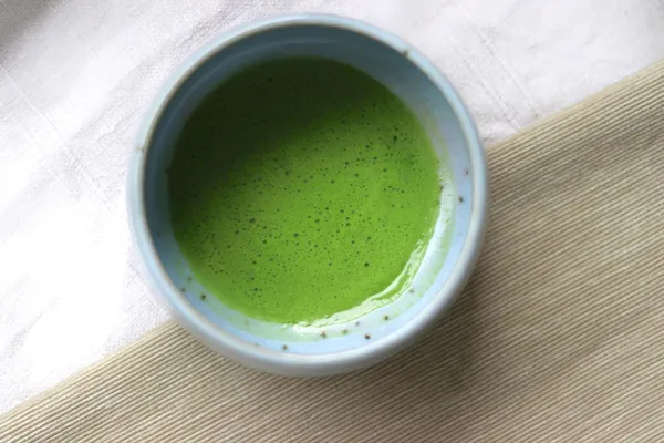 Découvrez le matcha et les thés en poudre avec Ekaterina - Image n°5 - Wecandoo