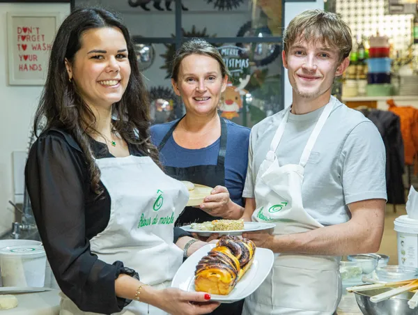 Apprenez à réaliser de délicieuses  babkas, cinnamon rolls maison avec Fanny - Image n°2 - Wecandoo