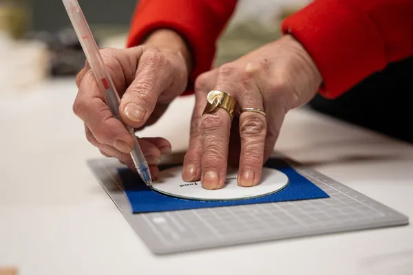 Initiez-vous à la couture avec Clémence - Image n°2 - Wecandoo