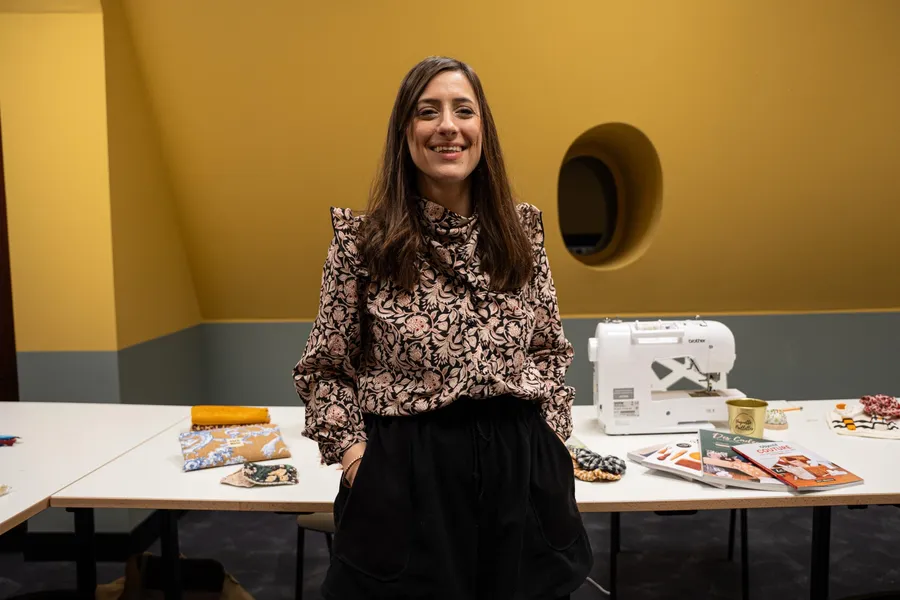 Clémence : Couturière à Tours