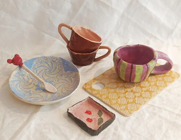 Modelez et décorez votre pièce en céramique avec Caroline - Image n°2 - Wecandoo