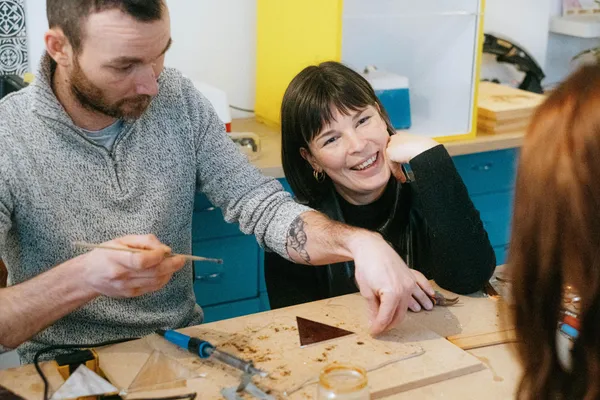 Découvrez le vitrail mosaïque avec Rachel - Image n°4 - Wecandoo