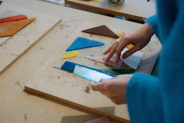 Découvrez le vitrail mosaïque avec Rachel - Image n°2 - Wecandoo