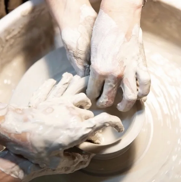 Initiez-vous au tour de potier sur une journée - Image n°4 - Wecandoo