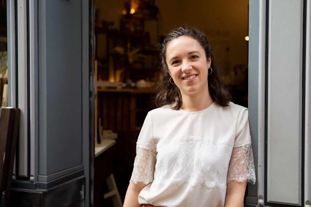 Camille : Experte en Cosmétiques à Saint-Gilles