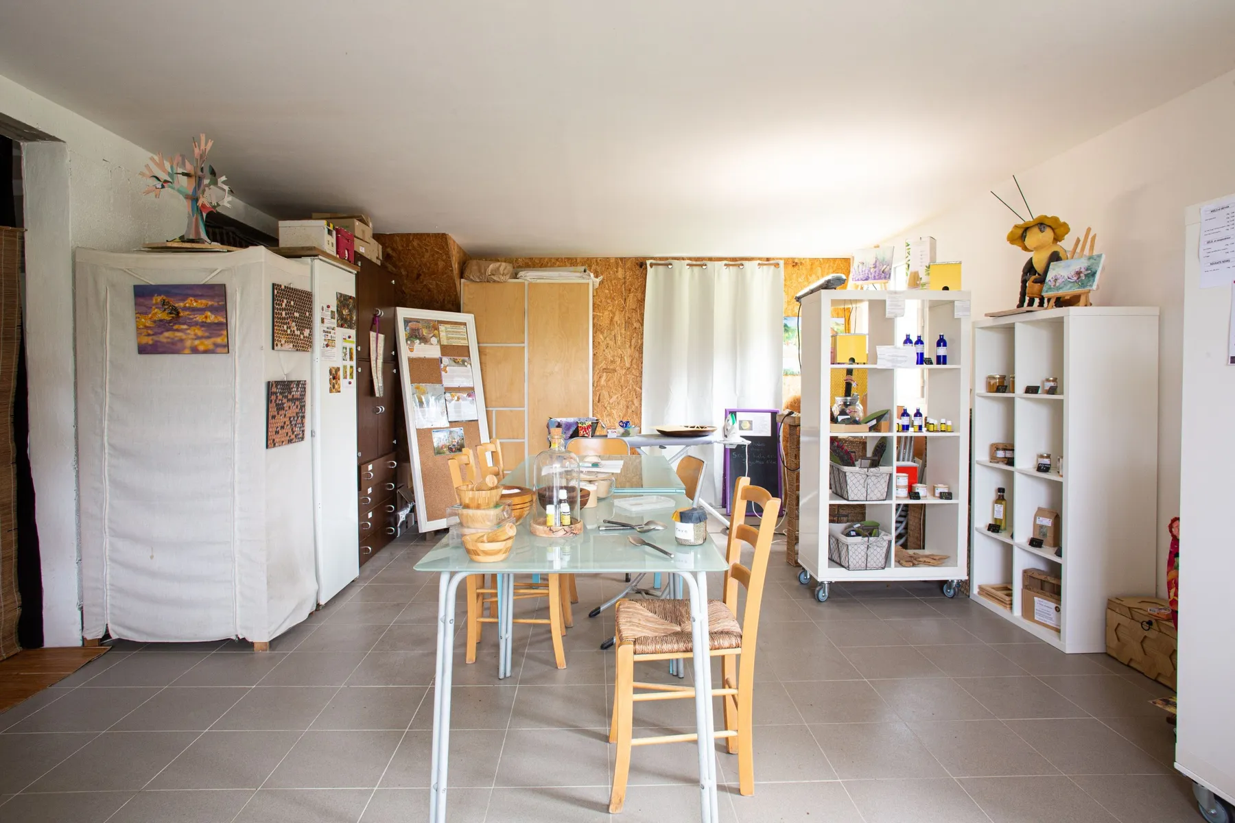 Découvrez l'univers de la ruche - Image n°1 - Wecandoo