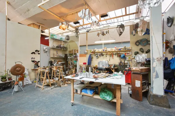 Concevez et fabriquez votre lampe en métal - Afbeelding nr. 1 - Wecandoo