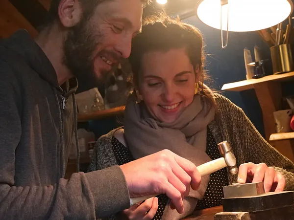 Créez votre bracelet jonc en argent - Image n°4 - Wecandoo