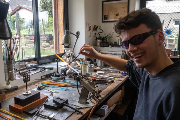 Initiez vous au travail du verre au chalumeau sur une journée - Image n°4 - Wecandoo