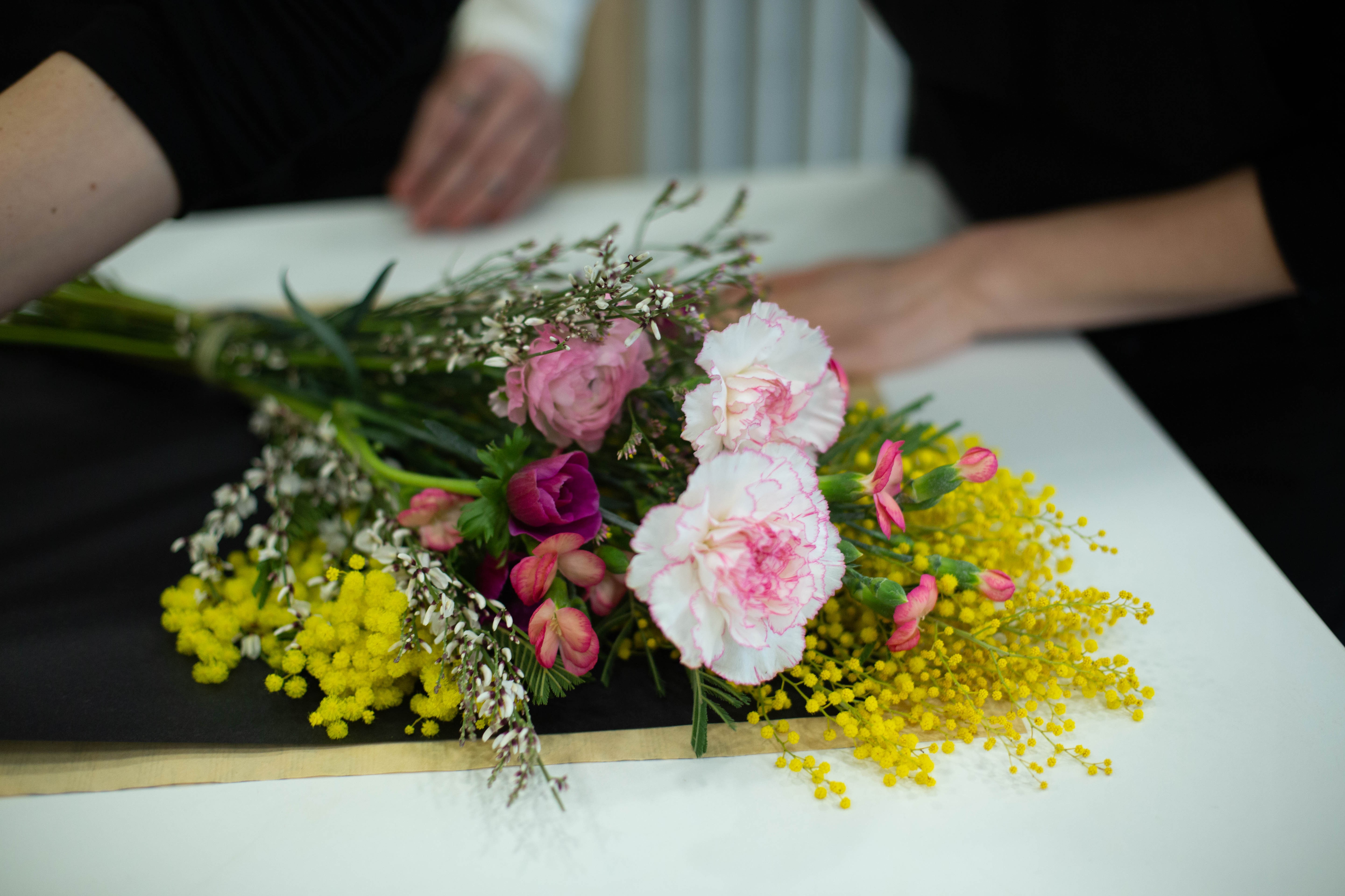 Wecandoo - Réalisez votre bouquet de fleurs fraîches de saison - Image n°3