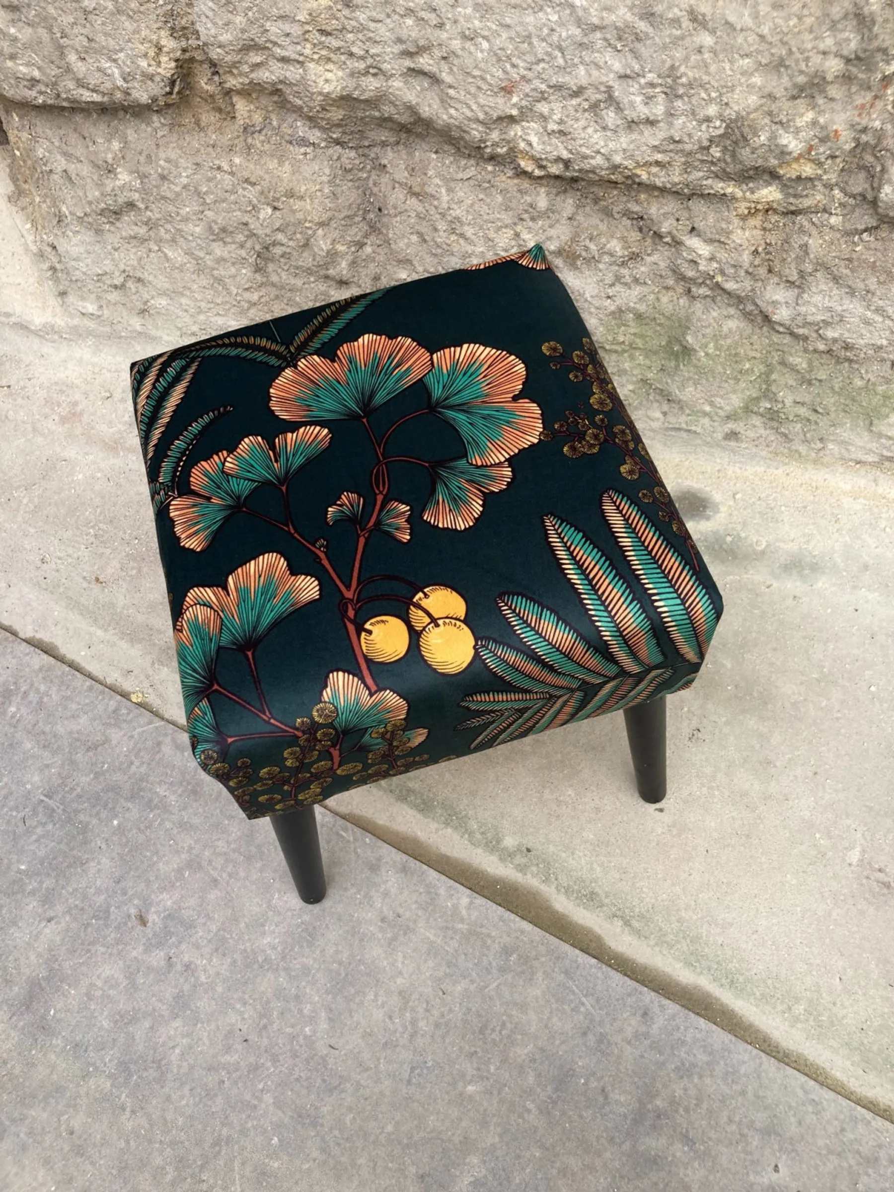 Tapissez votre tabouret - Image n°4 - Wecandoo