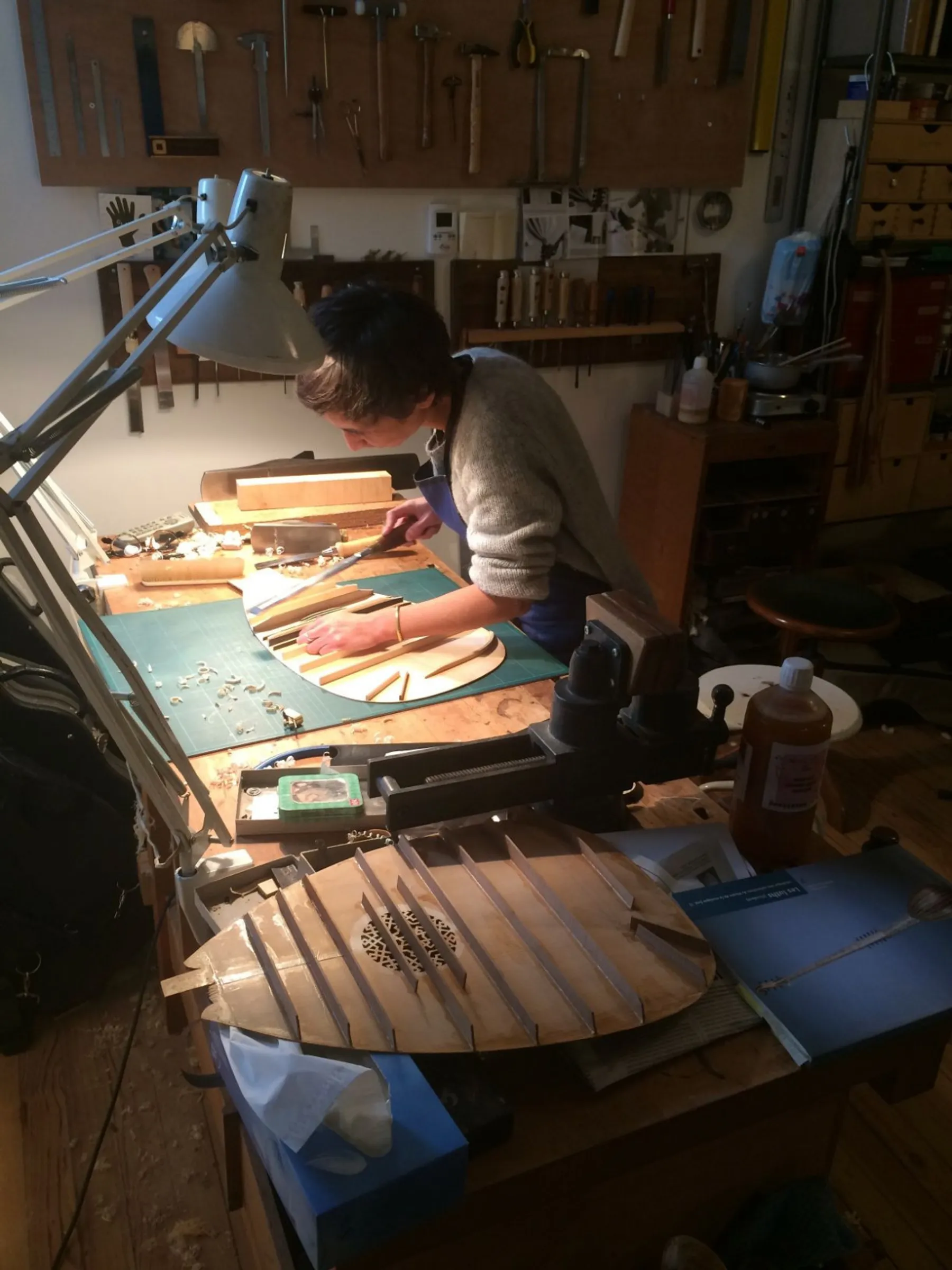 Découvrez le métier de luthier - Afbeelding nr. 2 - Wecandoo