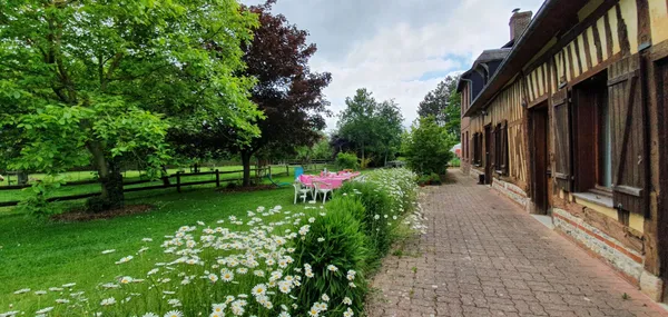 Tournez et modelez 4 bols en céramique - Image n°2 - Wecandoo