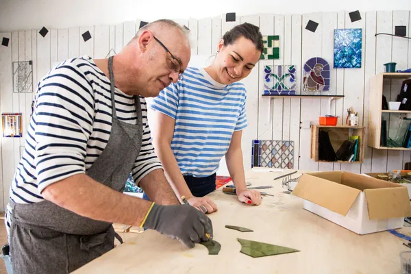 Créez votre vitrail unique sur une journée - Image n°2 - Wecandoo