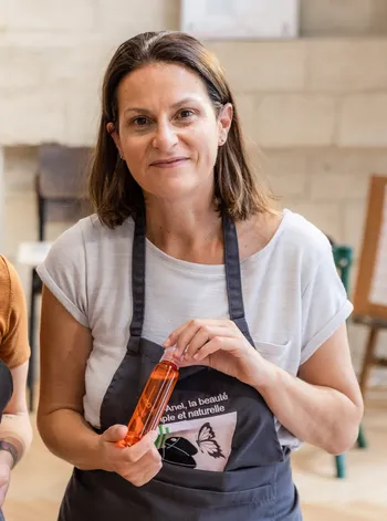 Sandrine : Experte en Cosmétique Naturelle à Paris