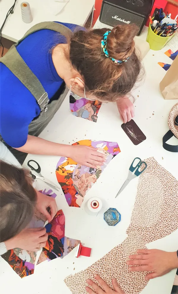 Réalisez votre banane oversize en velours - Image n°4 - Wecandoo