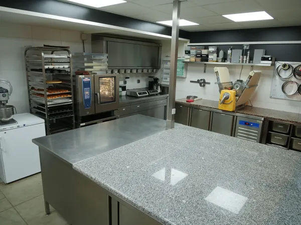 Passez la journée dans la peau d'un pâtissier - Image n°1 - Wecandoo