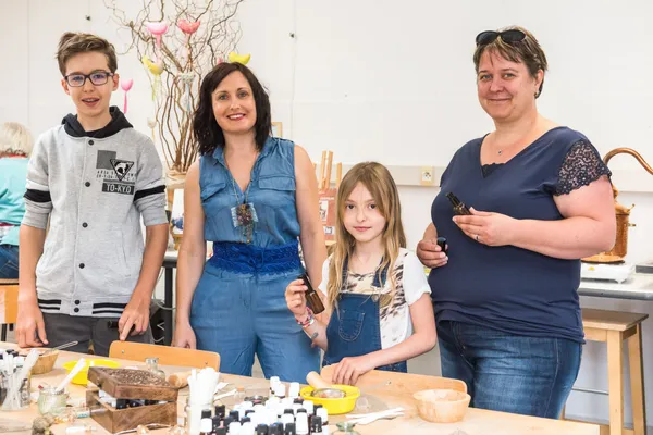 Créez votre parfum naturel en famille - Image n°3 - Wecandoo