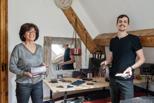 Créez votre porte-cartes - Afbeelding nr. 1 - Wecandoo