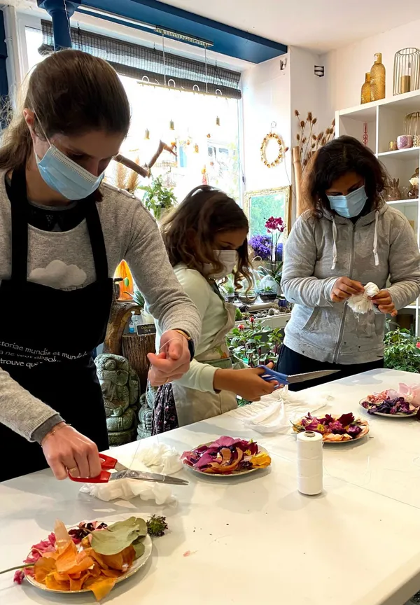 Découvrez la teinture végétale et l'éco-print en duo - Image n°4 - Wecandoo