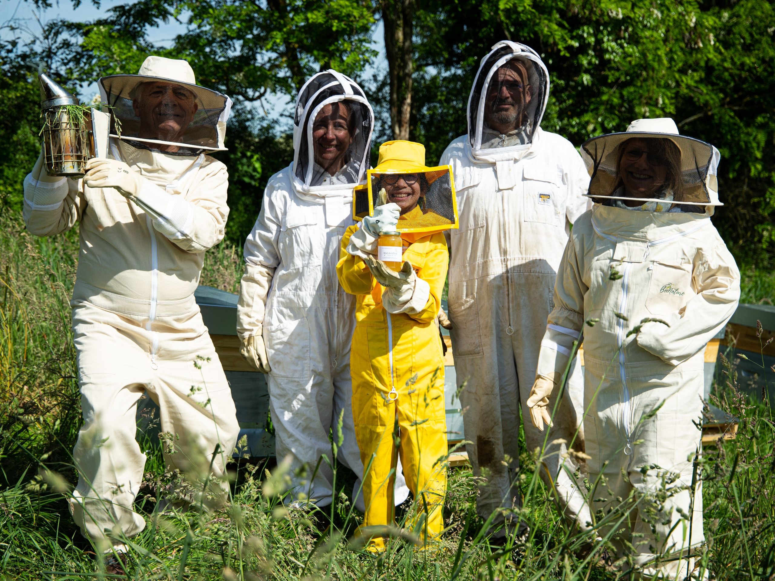 Wecandoo - Découvrez l'apiculture et visitez un rucher - Image n°1