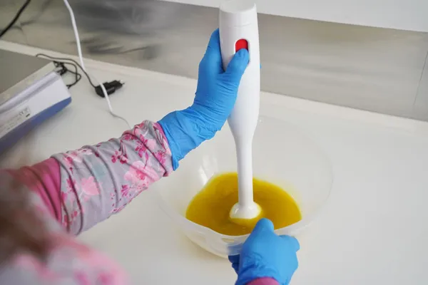 Réalisez votre saponification au chaudron - Image n°4 - Wecandoo