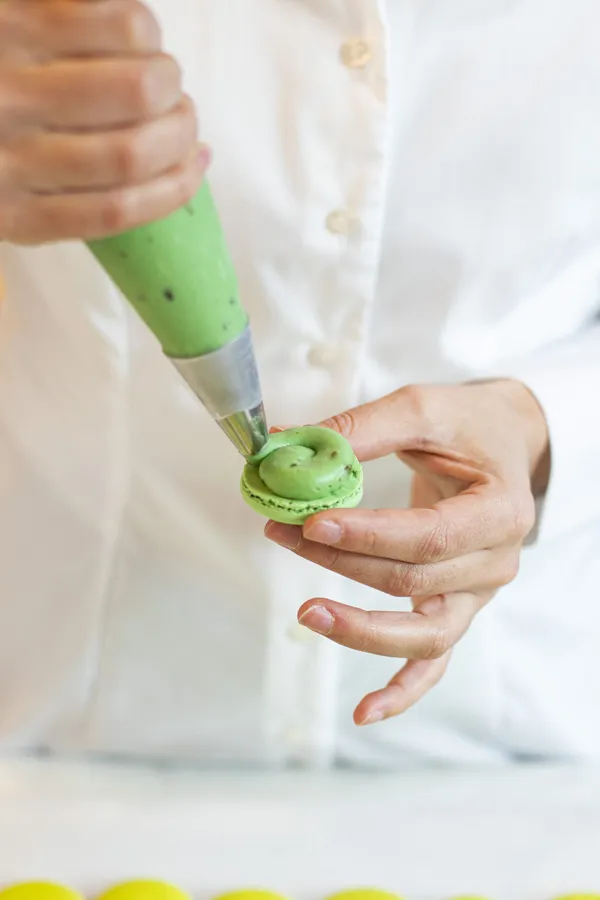 Baking your own macarons - Image n°3 - Wecandoo