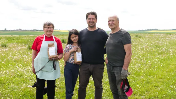 Réalisez votre farine et vos galettes à la ferme en famille - Image n°3 - Wecandoo