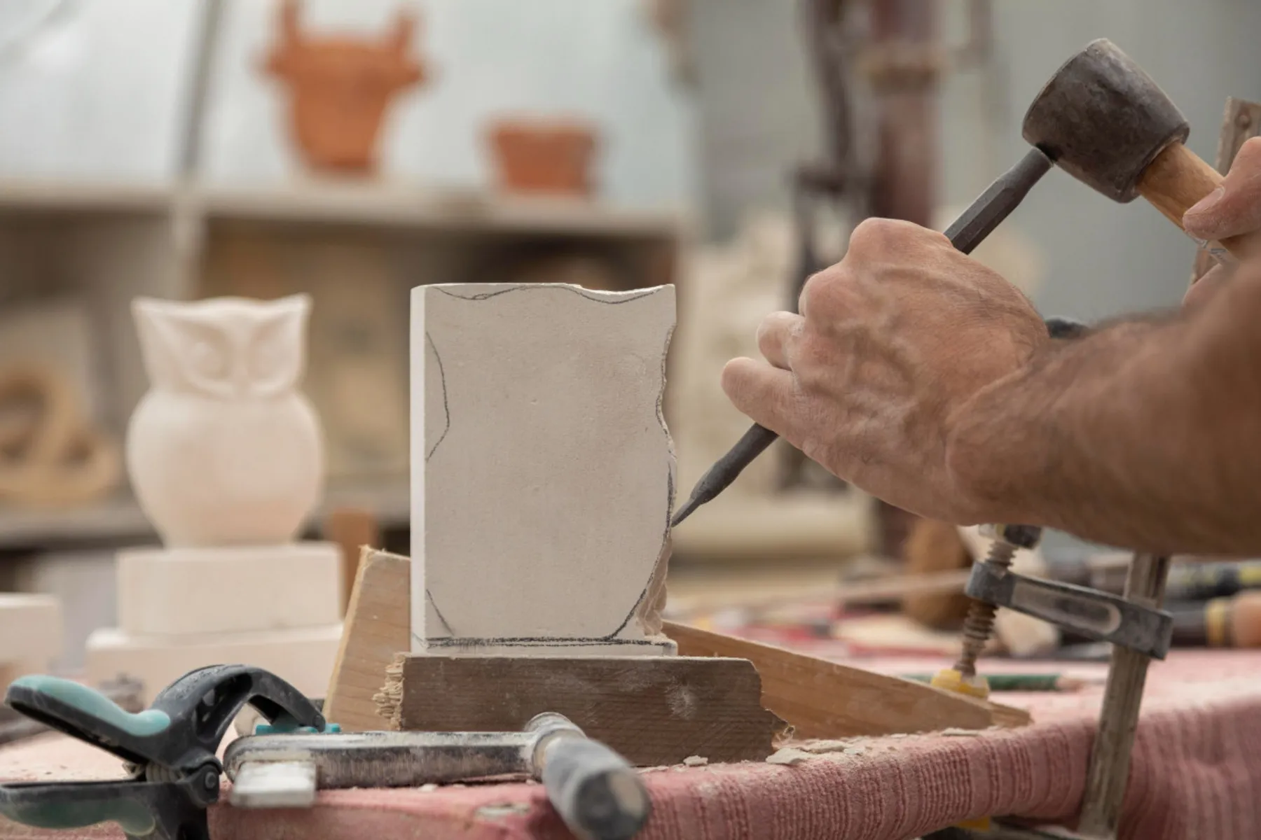 Réalisez votre presse-papier en pierre taillée - Image n°3 - Wecandoo