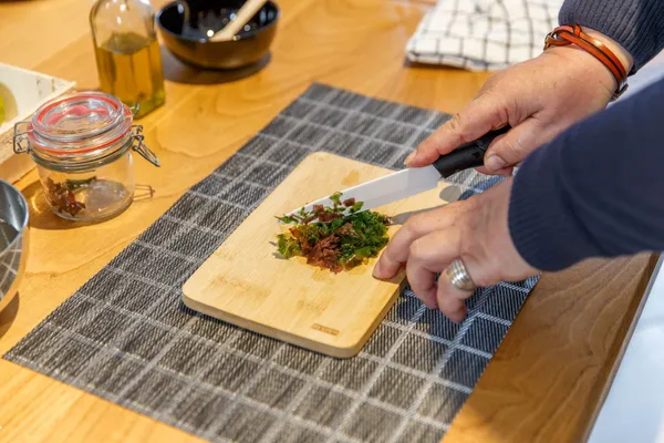 Partez à la découverte des algues et dégustez-les - Image n°4 - Wecandoo