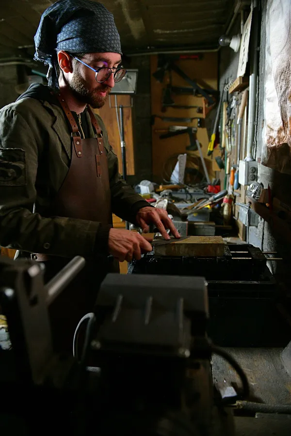 Forgez votre couteau avec trempe japonaise à l'argile - 2J - Image n°2 - Wecandoo