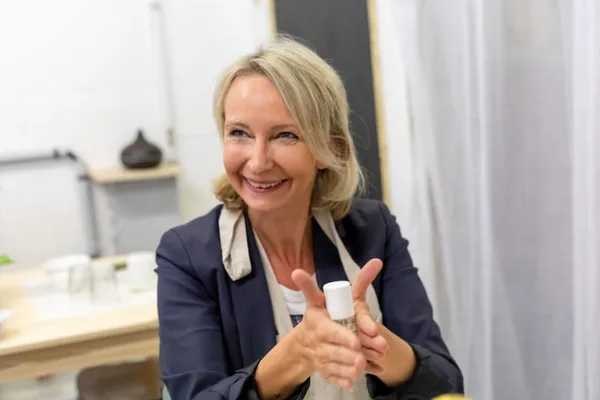 Créez vos produits aux huiles essentielles - Image n°3 - Wecandoo