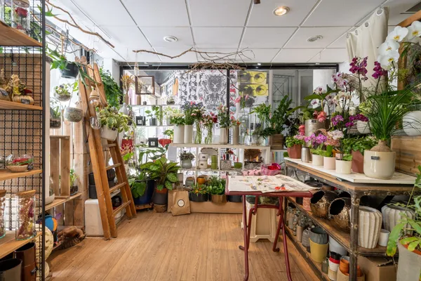 Réalisez votre couronne de fleurs séchées - Image n°2 - Wecandoo