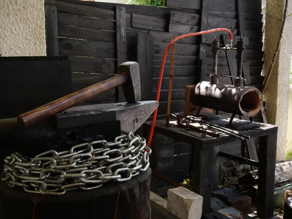 Fabriquez votre couteau brut de forge dans le style japonais - Image n°1 - Wecandoo