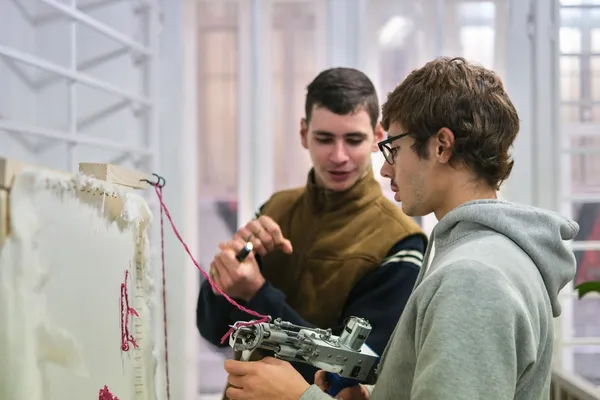 Réalisez votre tapis en laine - Image n°3 - Wecandoo