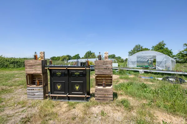 Visitez une ferme et réalisez vos cocktails - Image n°2 - Wecandoo