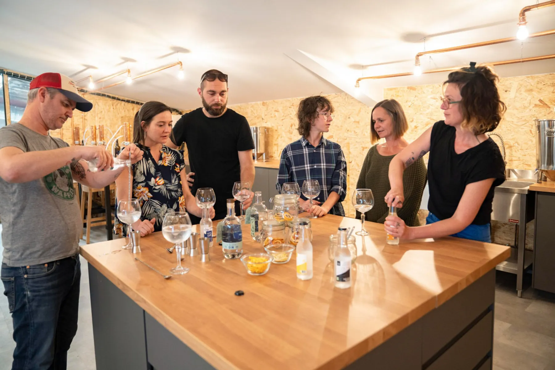 Créez votre gin artisanal avec Nicolas - Image n°3 - Wecandoo