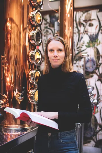 Charlotte : Distillatrice à Paris