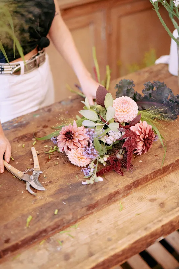 Composez votre bouquet de fleurs fraîches locales - Image n°4 - Wecandoo