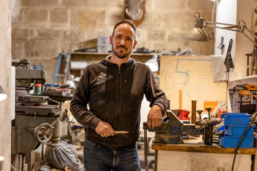 Julien : Coutelier à Montpellier