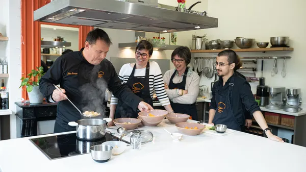 Immergez-vous dans la cuisine française - Image n°1 - Wecandoo