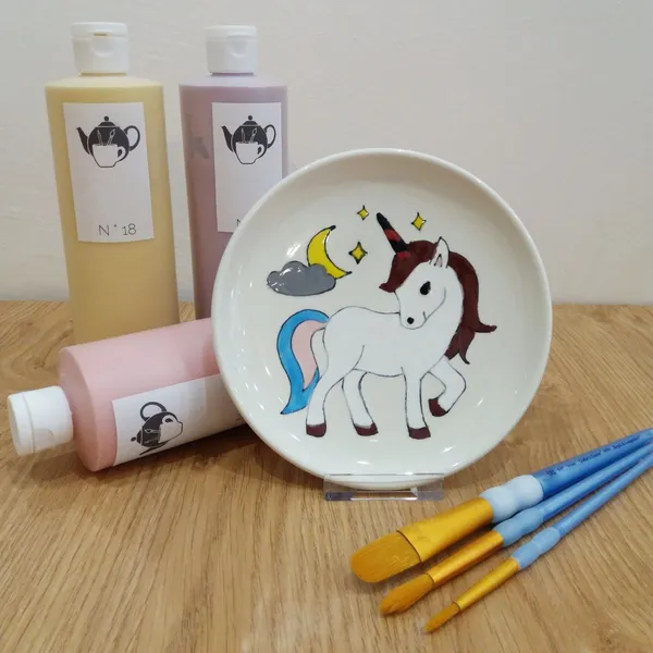 Wecandoo - Peins un dinosaure ou une licorne sur ton assiette