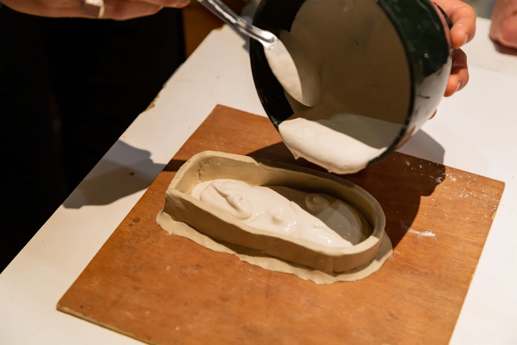 Sculptez votre décapsuleur en bronze - Image n°3 - Wecandoo