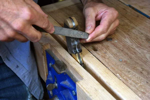 Réalisez votre couteau et votre planche en bois - Image n°2 - Wecandoo