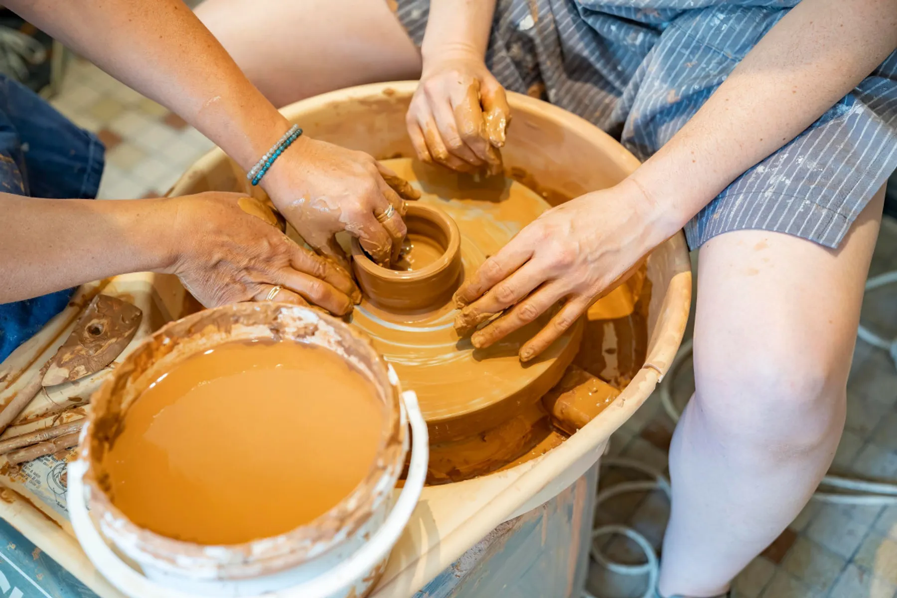 Initiez-vous au tour du potier - Image n°3 - Wecandoo