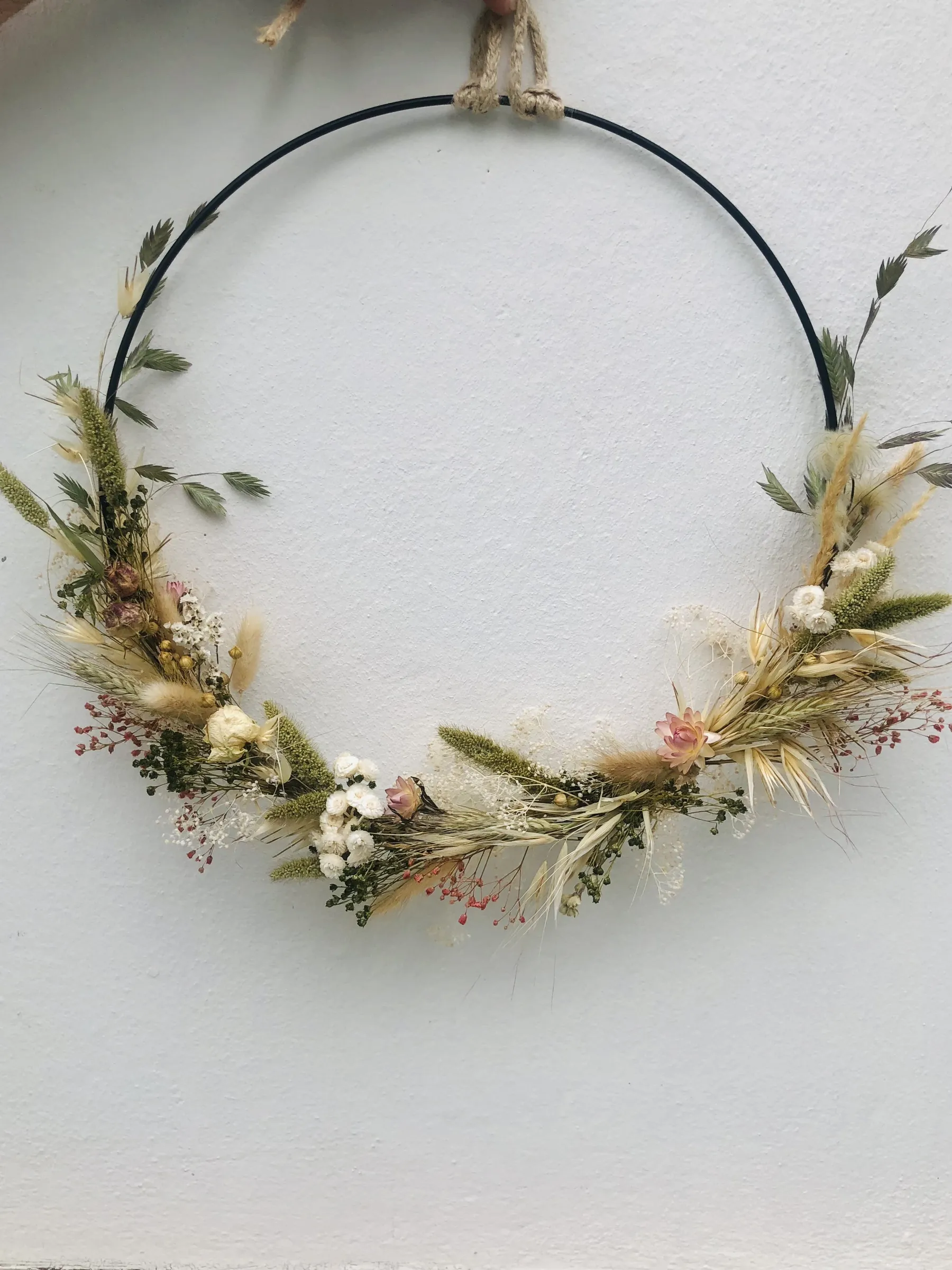 Réalisez votre composition en fleurs séchées - Image n°1 - Wecandoo