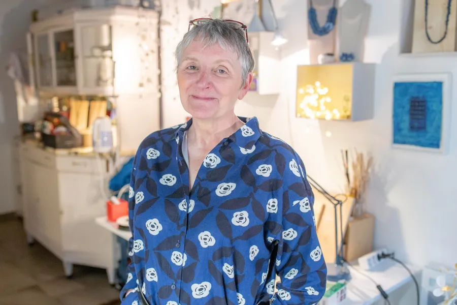 Béatrice : Céramiste et Créatrice Textile à Suresnes