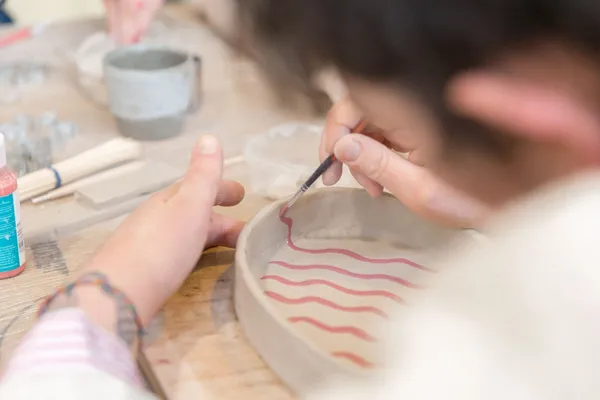 Modelez votre set apéro en céramique - Image n°2 - Wecandoo