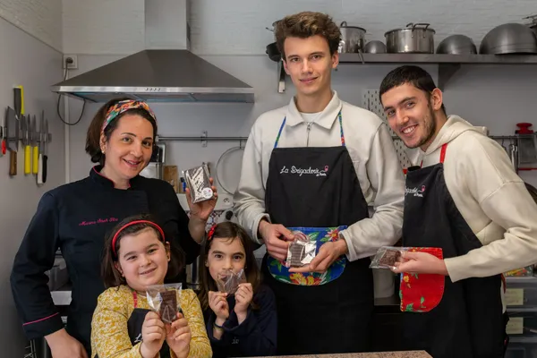 Créez votre pâte à tartiner et vos brigadeiros avec votre enfant - Image n°1 - Wecandoo